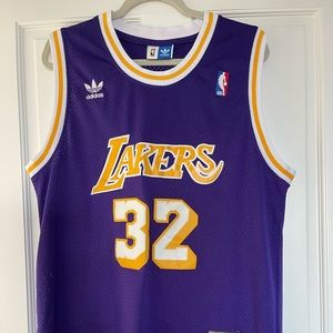 NBA jersey. Hardwood classic, Magic Johnson 32. Large.